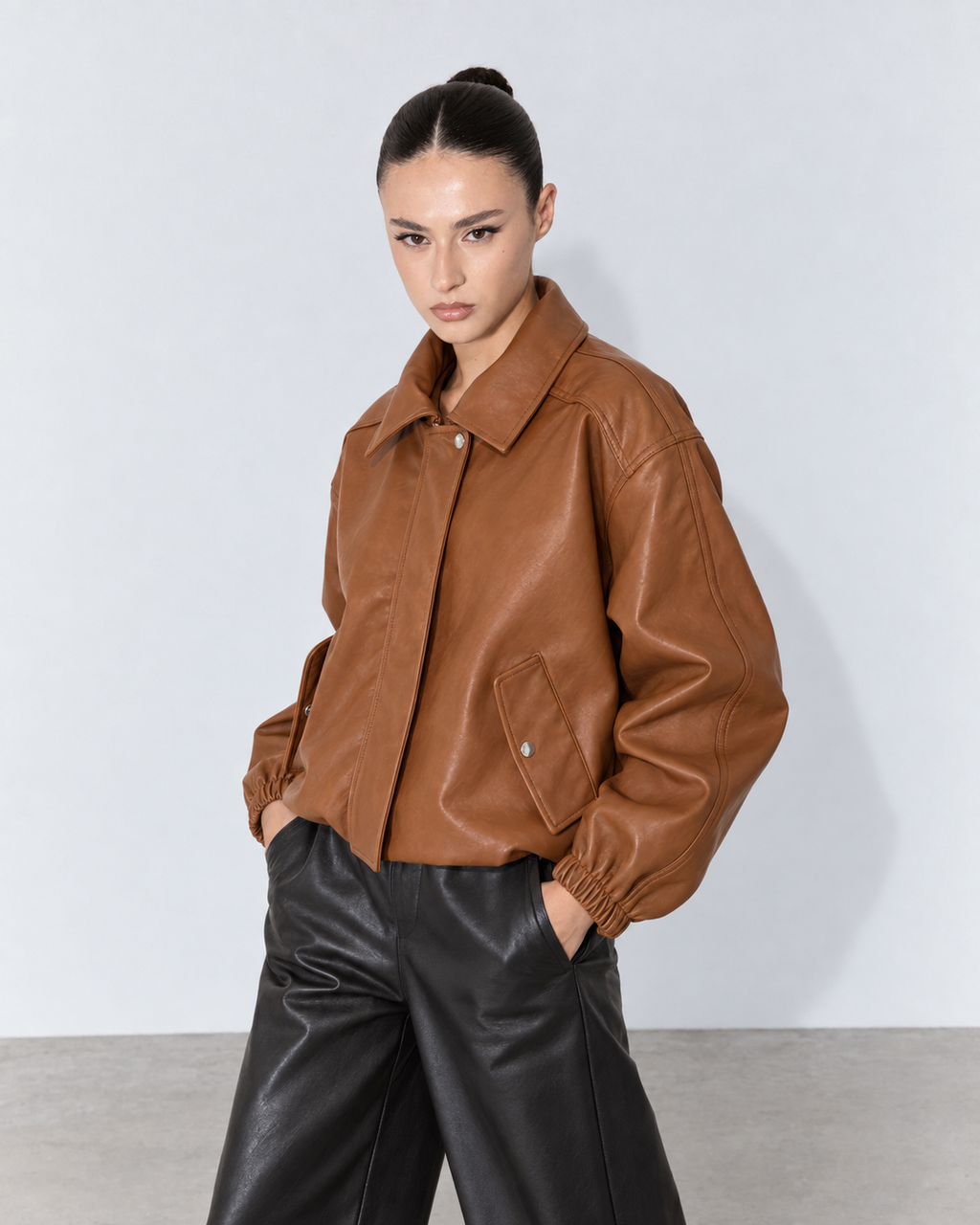 BOMBER CARAMEL
