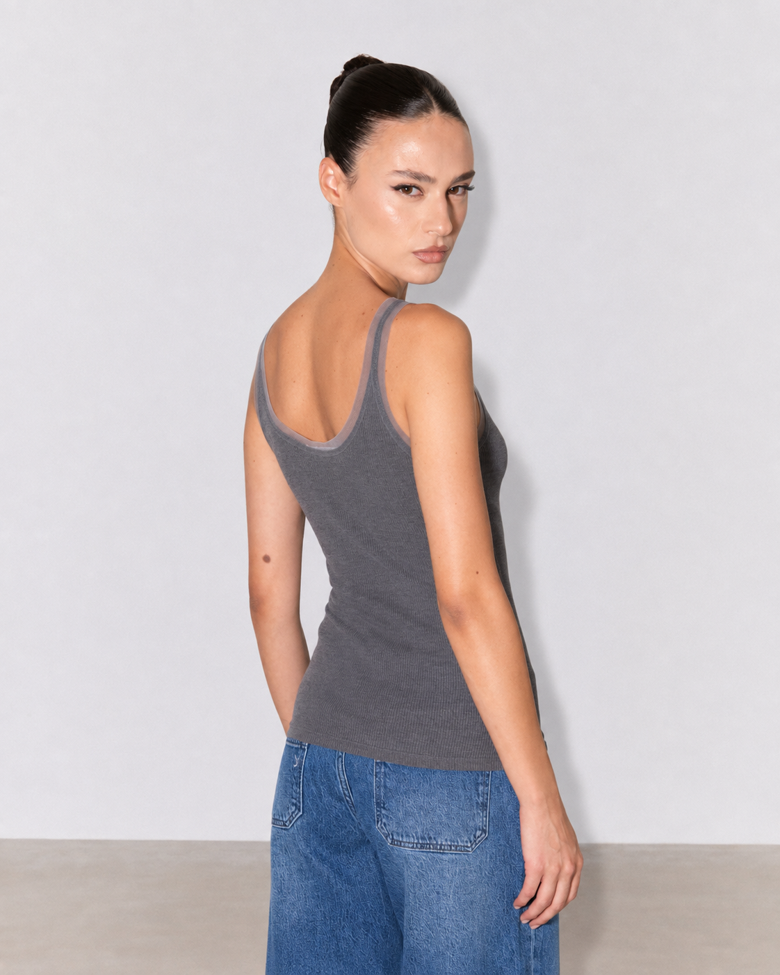 TANK TOP BORDER