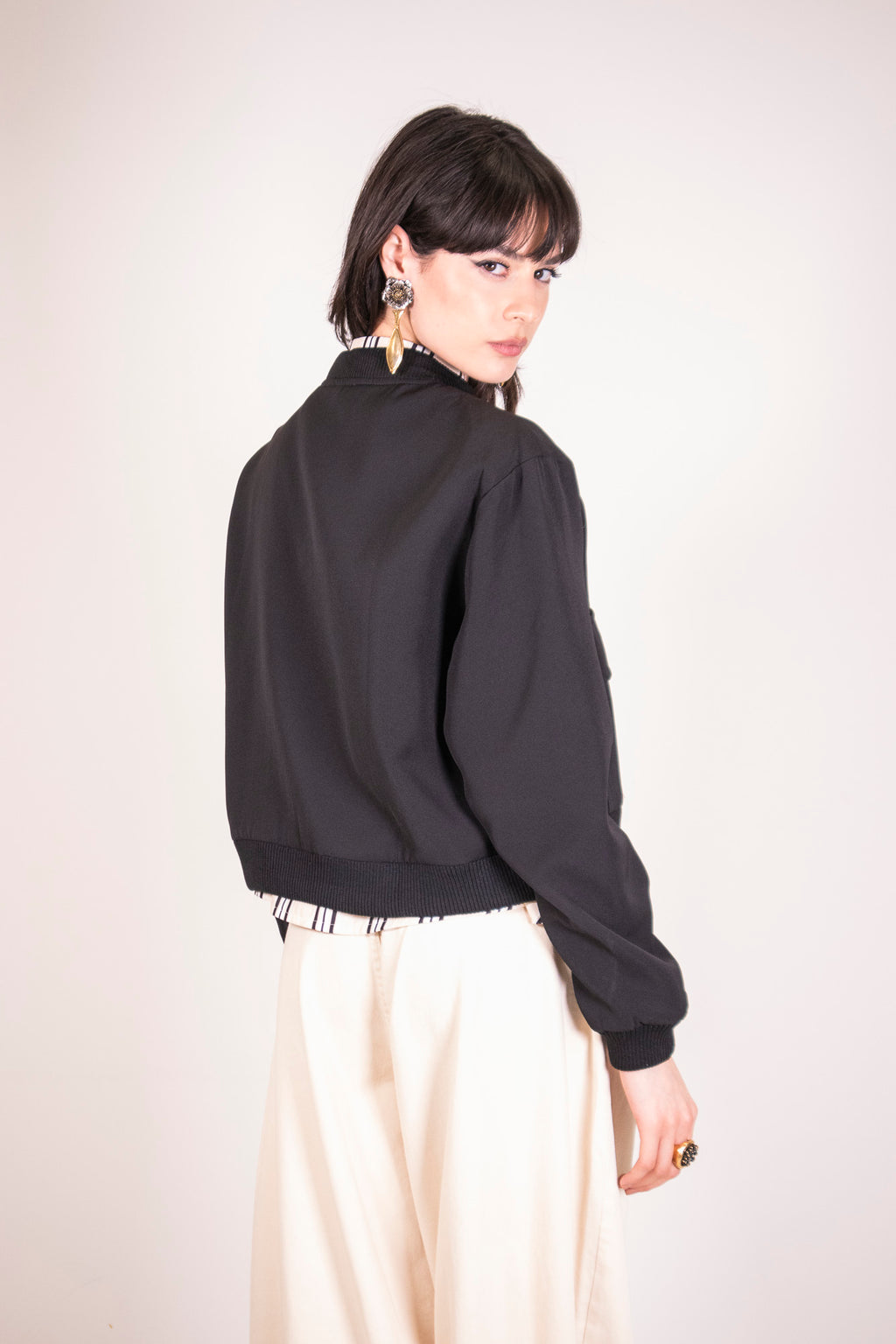 BOMBER BASIC CROP
