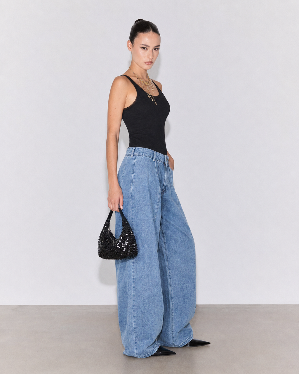 DENIM BALE
