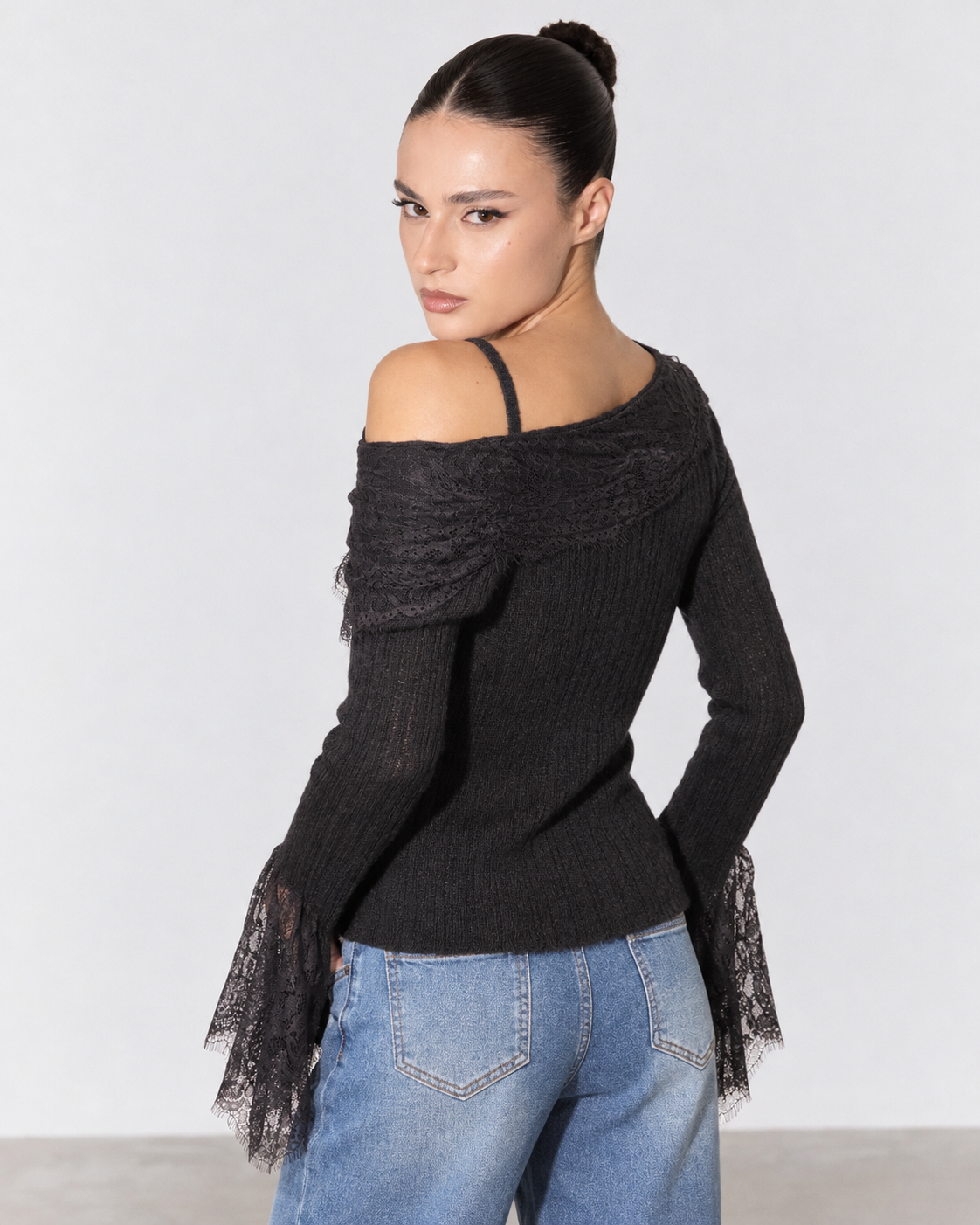 MAGLIA LACE