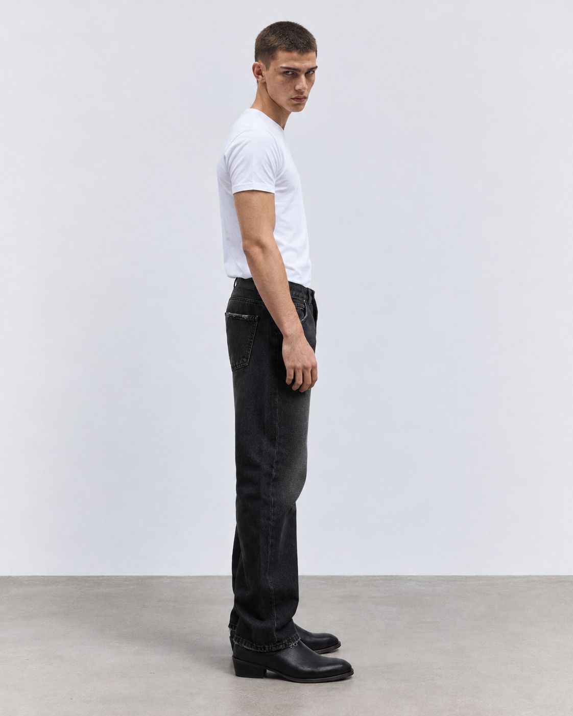 DENIM STRAIGHT FIT STONE WASH SABBIATO