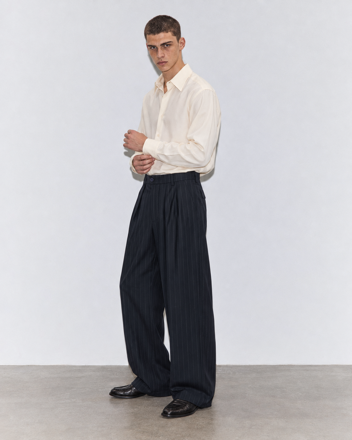 PANTALONE WIDE LEG STRUTTURATO