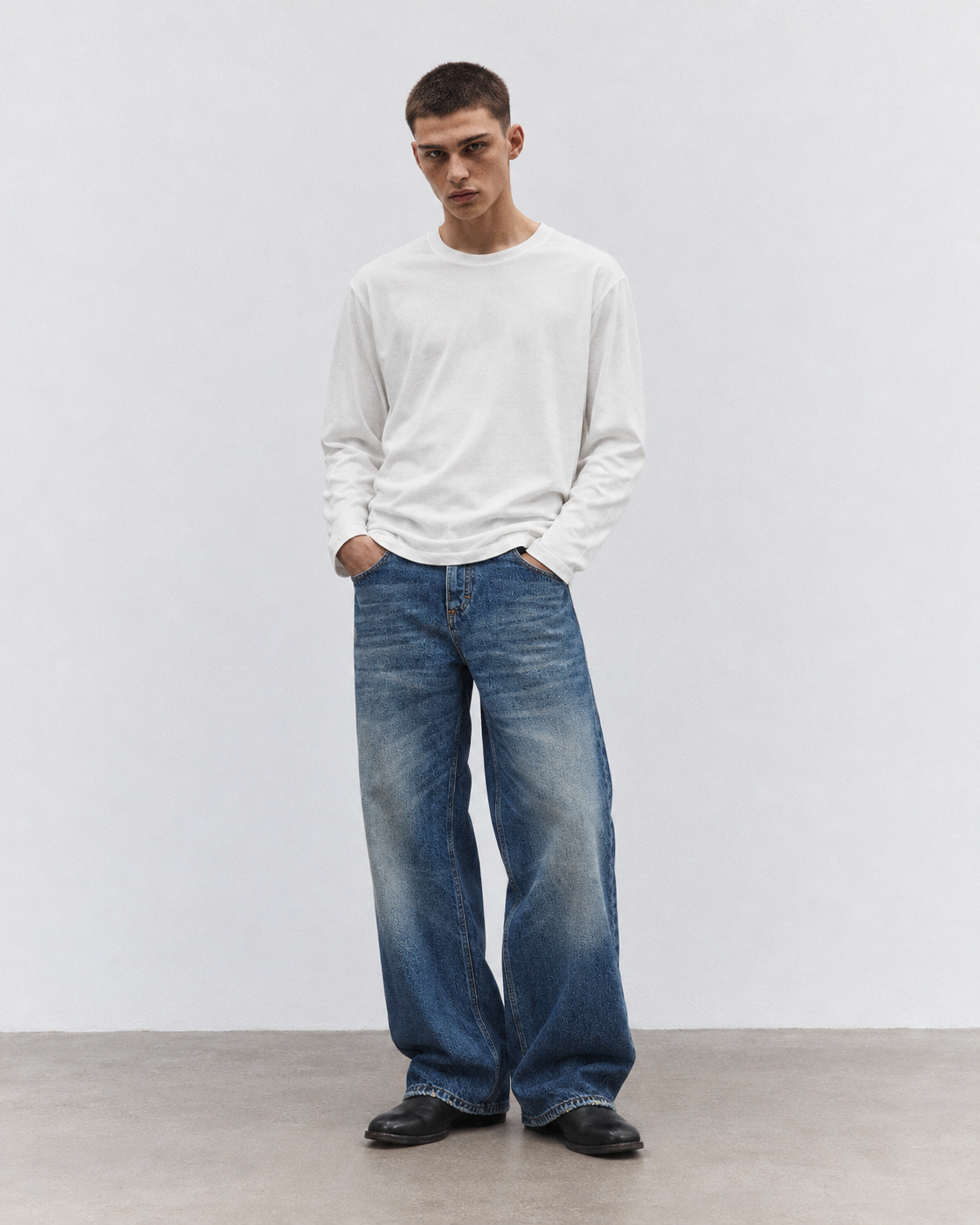JEANS BAGGY DOPPIO STONE CON MOLATURE