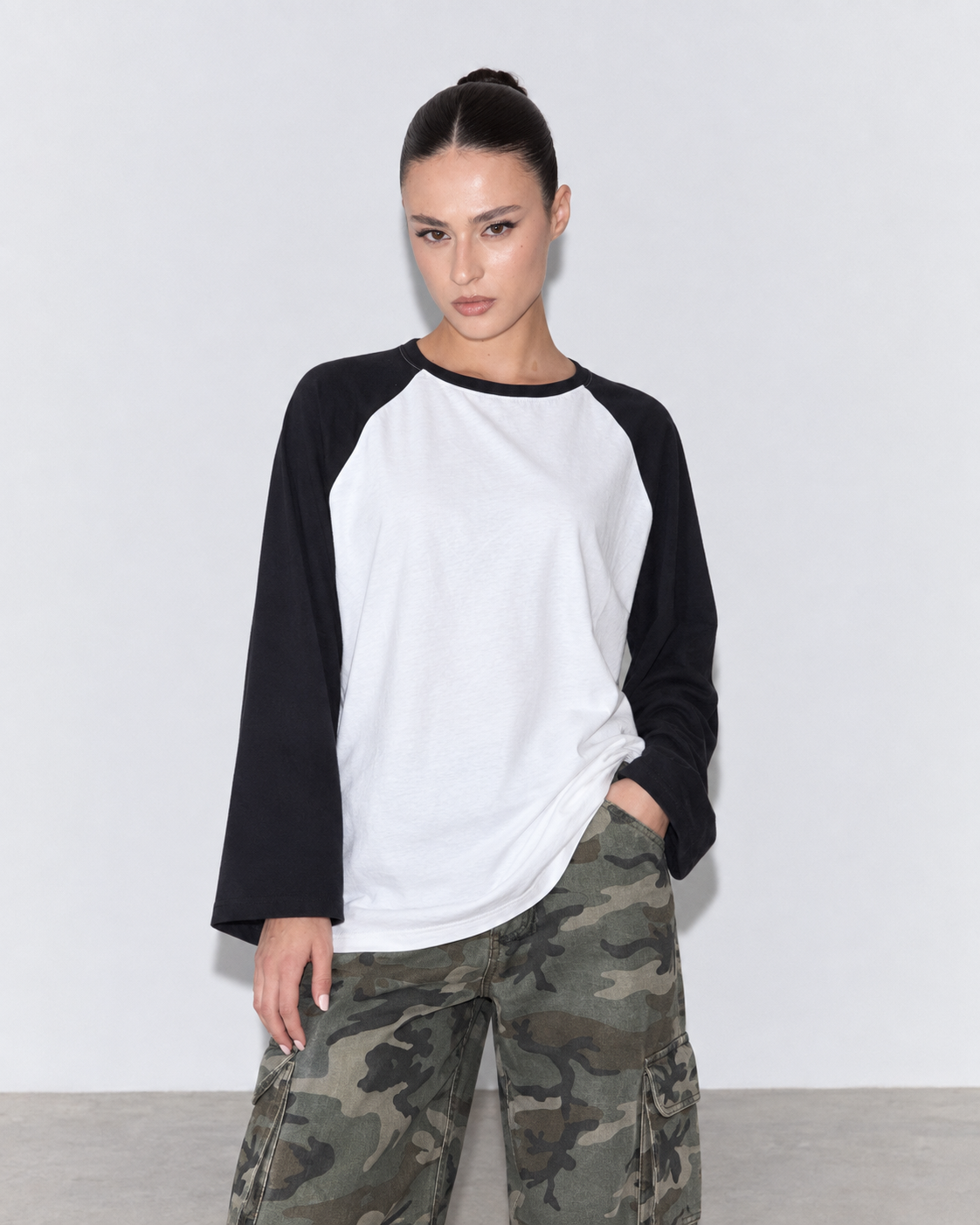 T-SHIRT BICOLOR