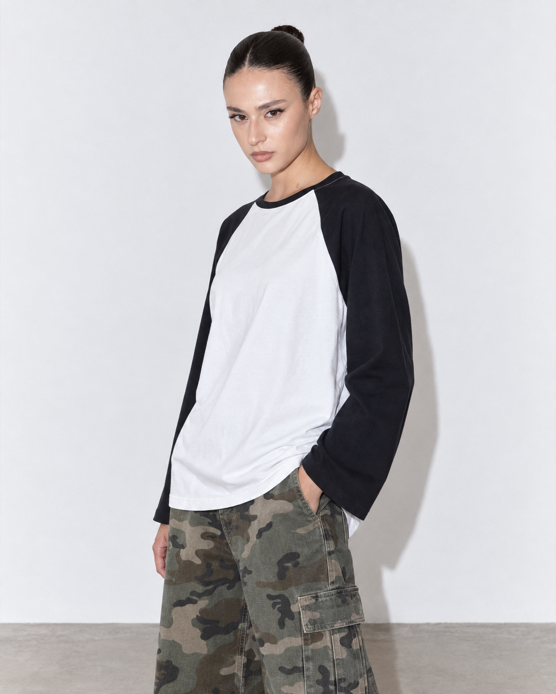 T-SHIRT BICOLOR