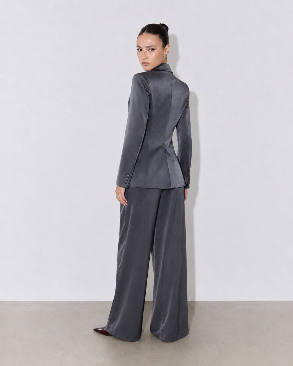 TAILLEUR SATIN BOW