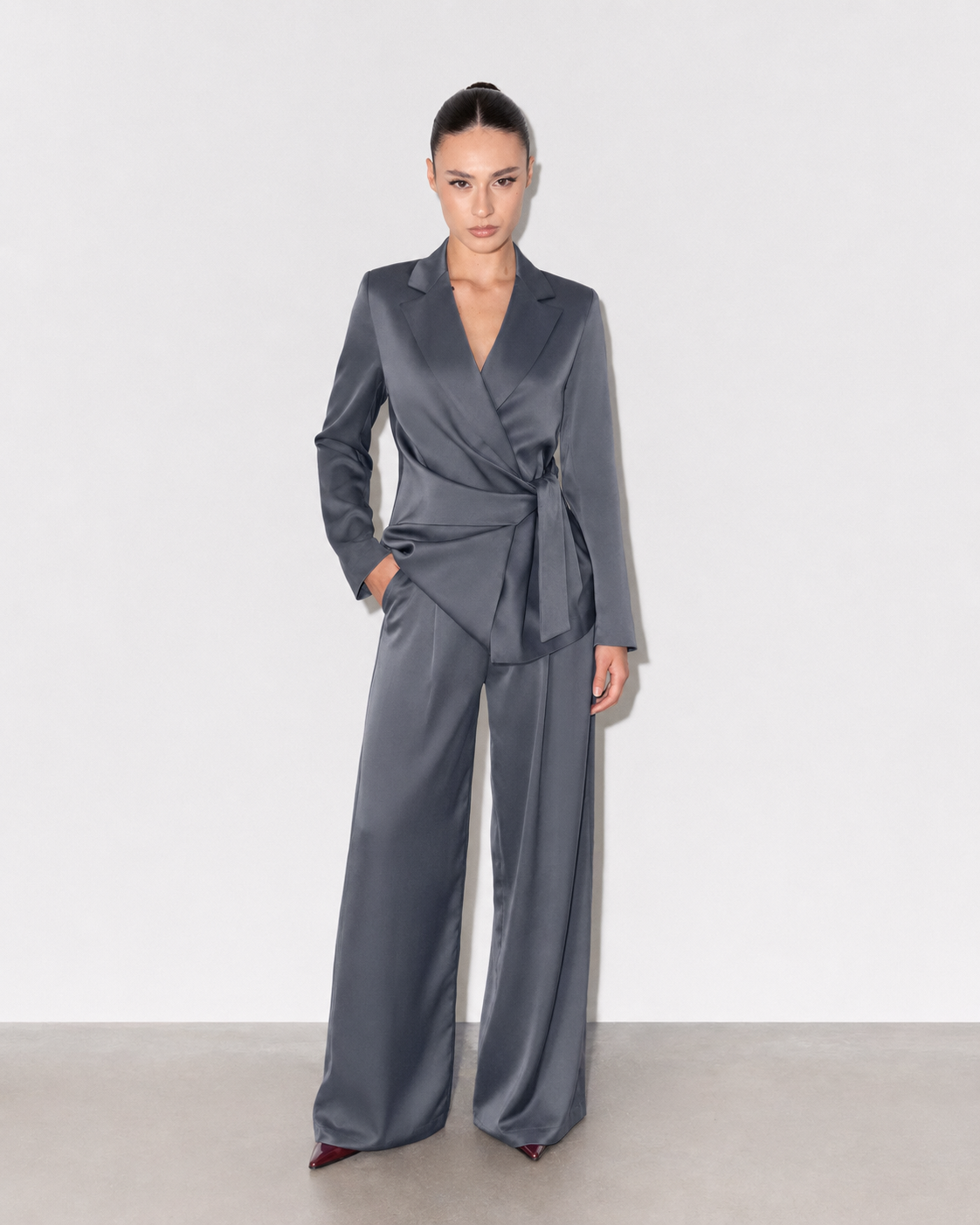 TAILLEUR SATIN BOW