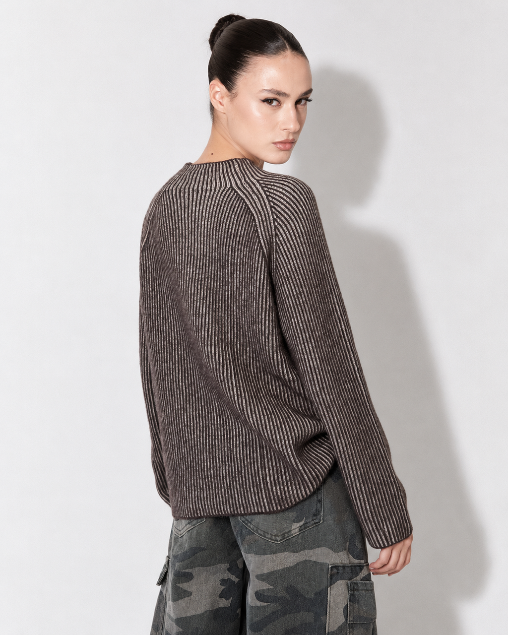 PULL COSTINA