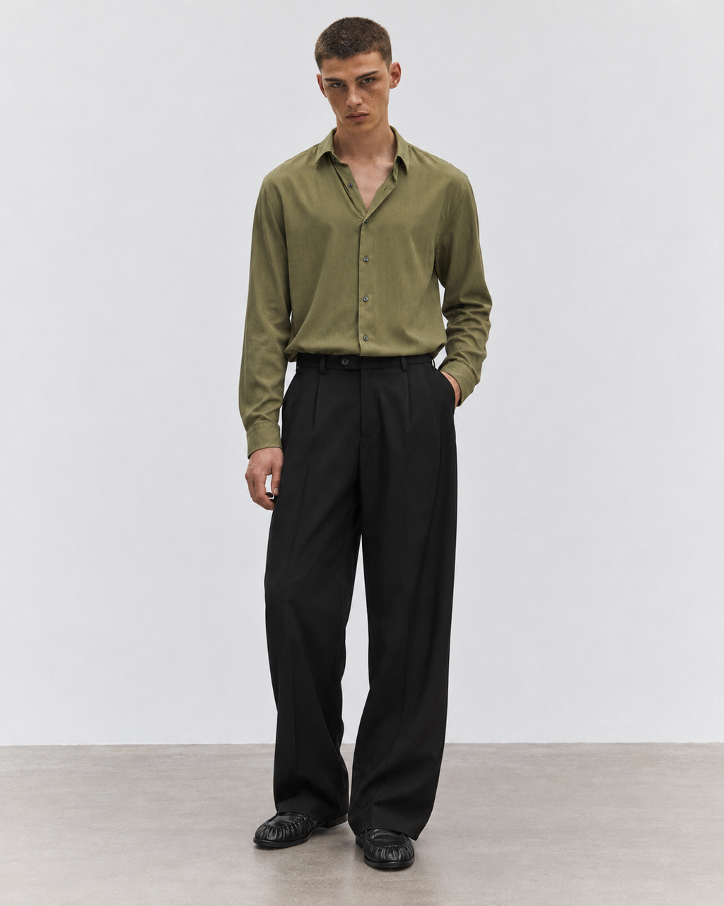 PANTALONE WIDE LEG STRUTTURATO